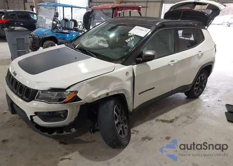 2019 Jeep Compass Trailhawk 4X4 из США, поврежденный, VIN 3C4NJDDB7KT669121